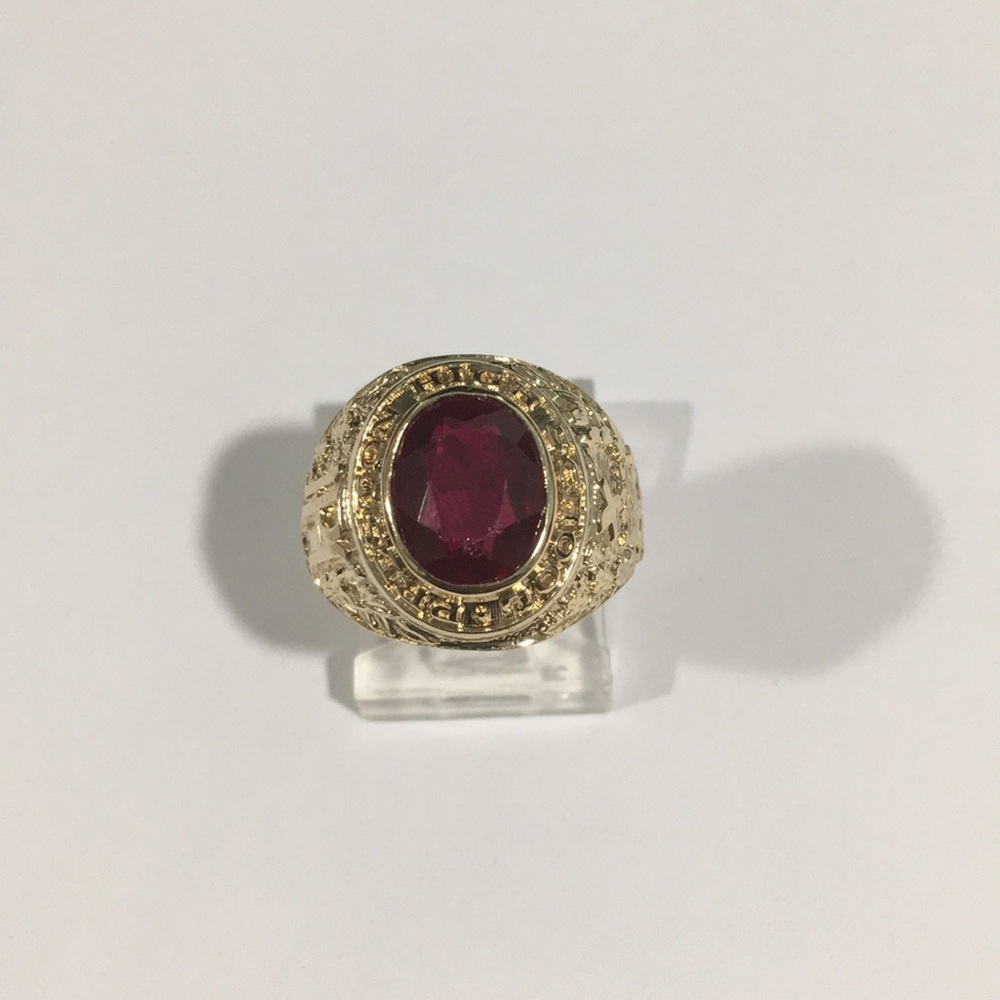 10k Yellow Gold Preston High School Ring
